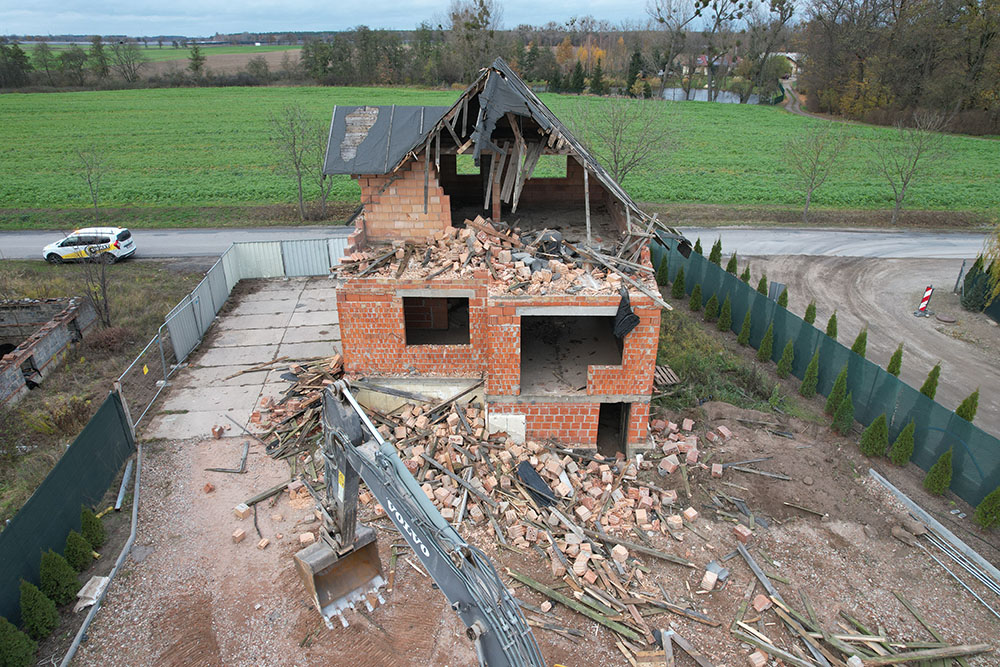 Rozbiórka domu